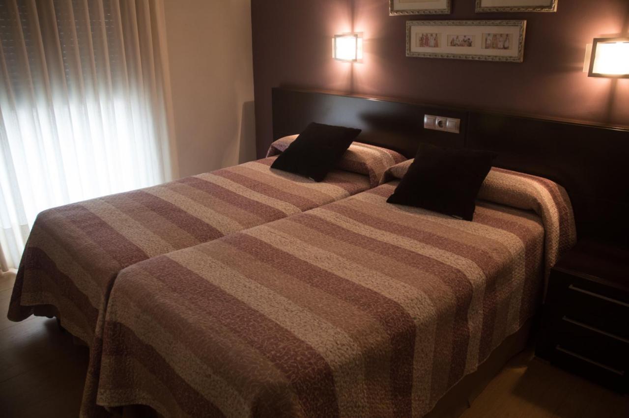 Hostal El Lechuguero Cascante Eksteriør billede