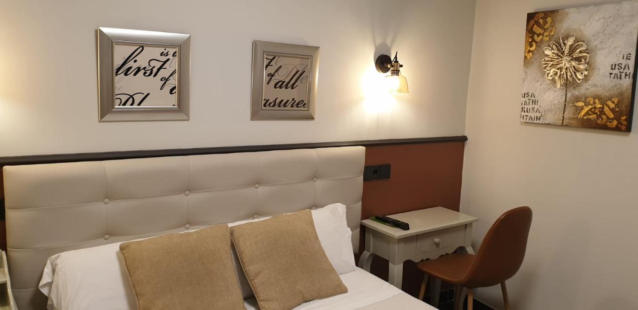 Hostal El Lechuguero Cascante Eksteriør billede