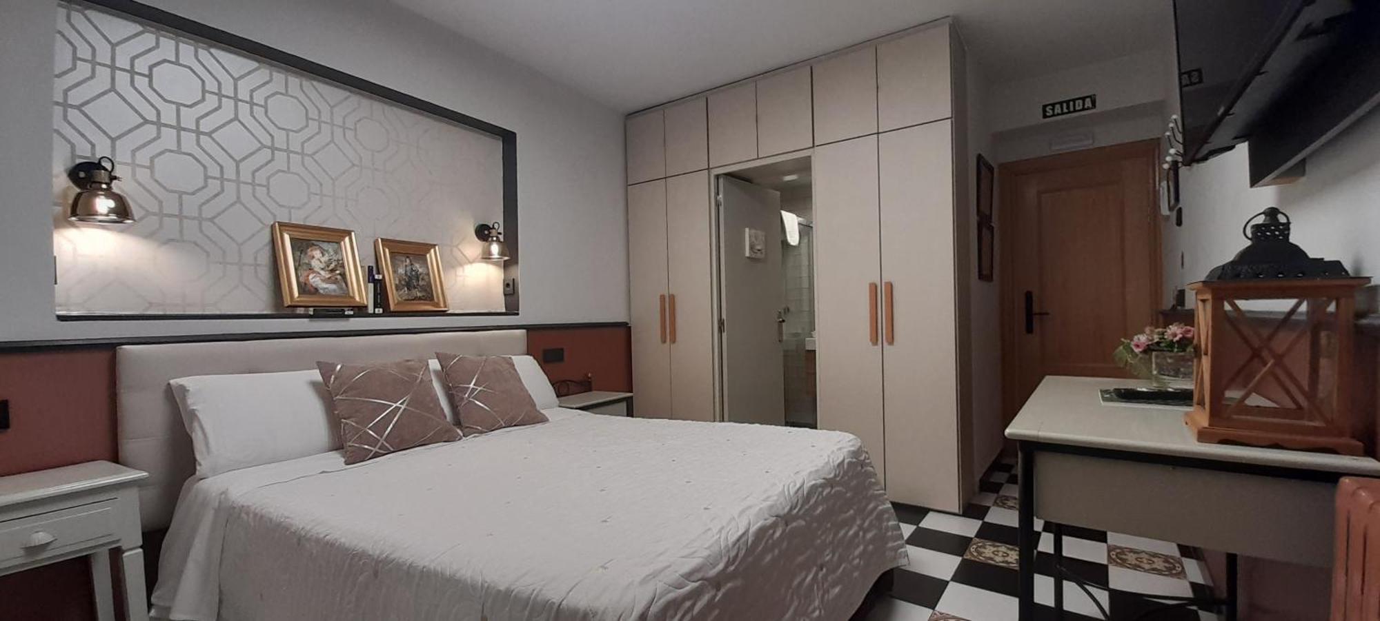 Hostal El Lechuguero Cascante Eksteriør billede