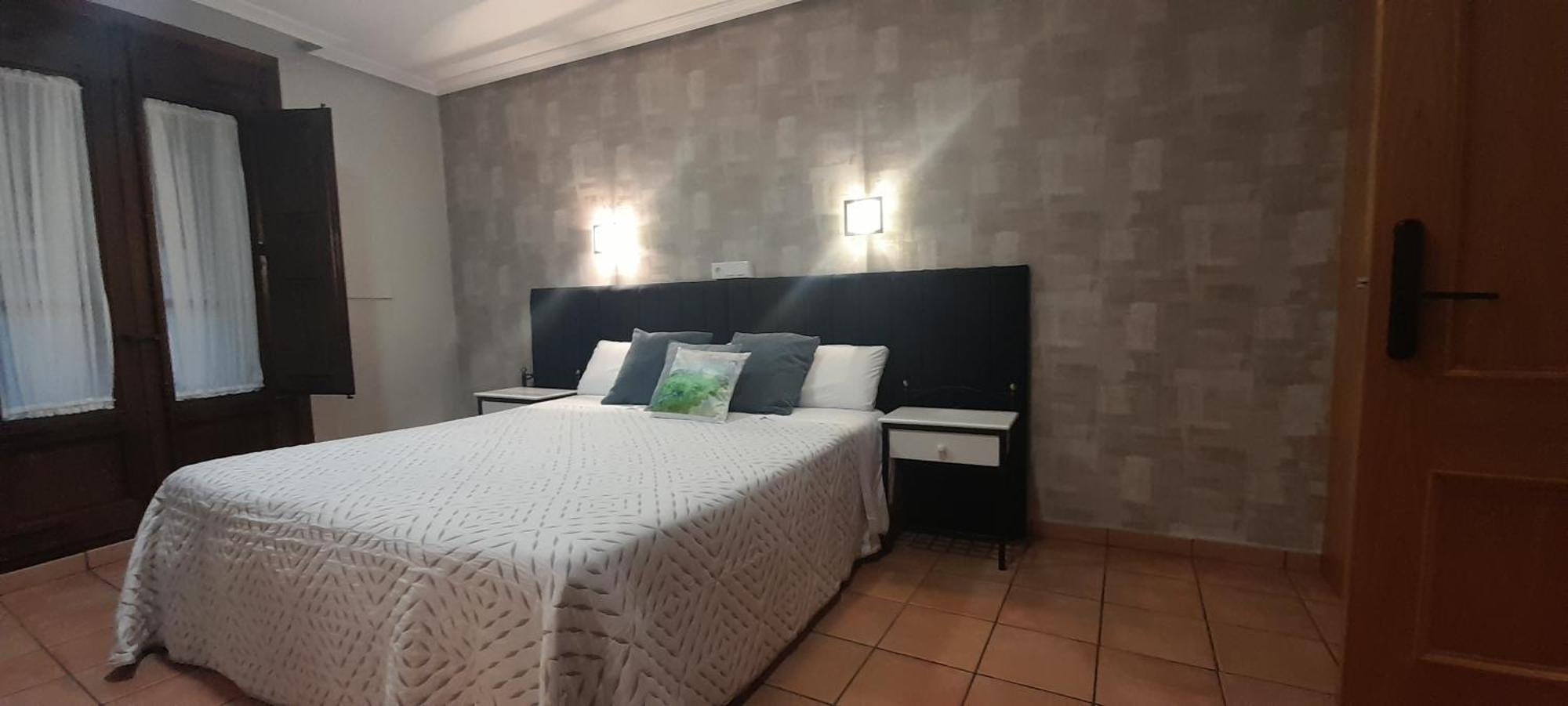 Hostal El Lechuguero Cascante Eksteriør billede