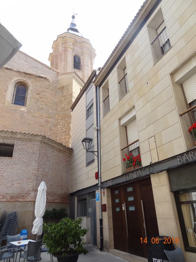 Hostal El Lechuguero Cascante Eksteriør billede